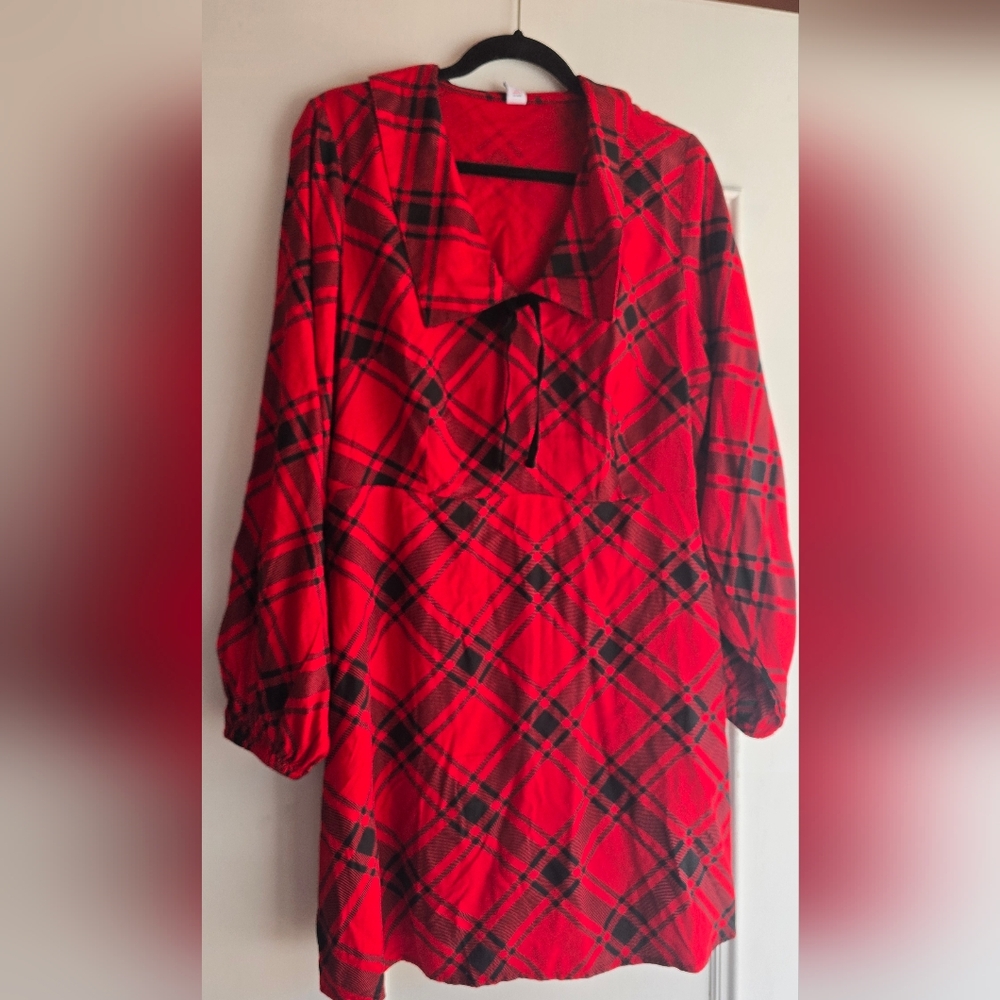 NWT Old Navy Red Plaid Long Sleeve Dress Sz L